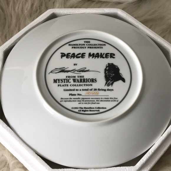 NEW 1992 The Hamilton Collection Mystic Warrior Peace Maker plate numbered mint - Picture 4 of 7